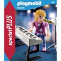Playmo Chanteuse Avec Synthe